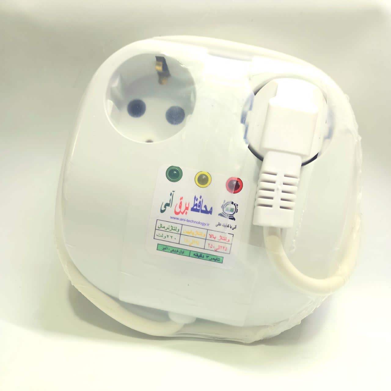 محافظ برق  ۲ خانه ارت دار  با سیم 2 متری و خروجی 10 آمپری